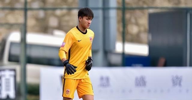 后一场较量, 比赛中的这, 阵容