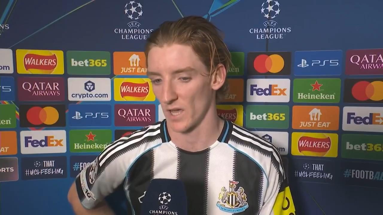 戈登接受了, 体育的采访, http 戈登接受了, 体育的采访, http