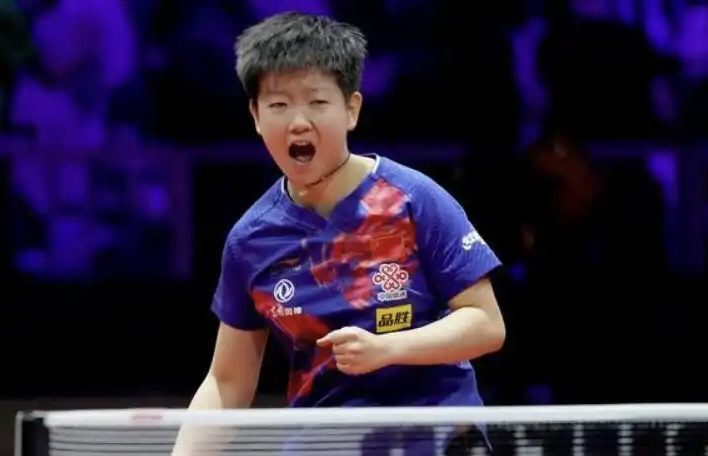 与年龄极不 与年龄极不